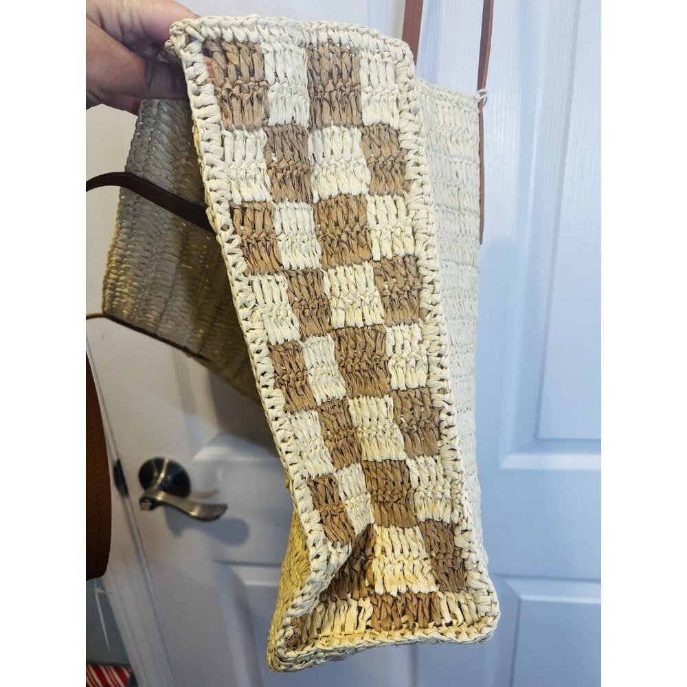 Universal Thread Straw Packable Checker Boxy Tote… - image 8